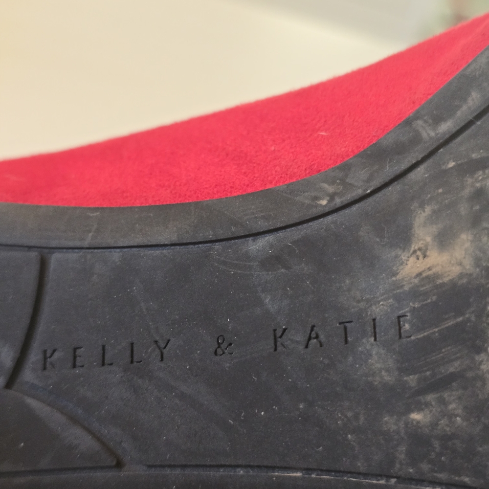 Kelly & Katie Red Kitten Heel Shoes - Picture 6 of 7